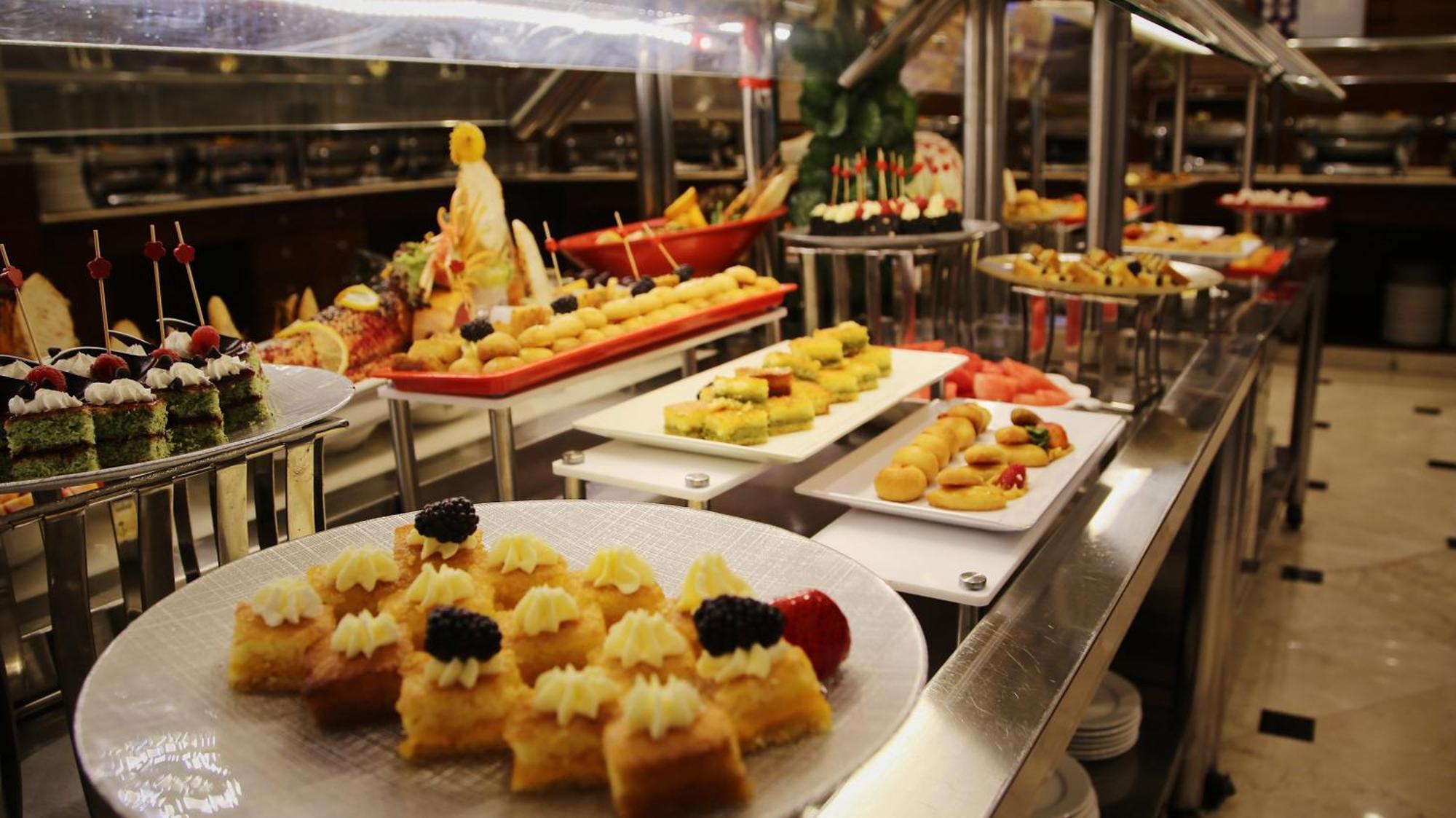 Nozol Royal Inn Hotel Медина Екстериор снимка