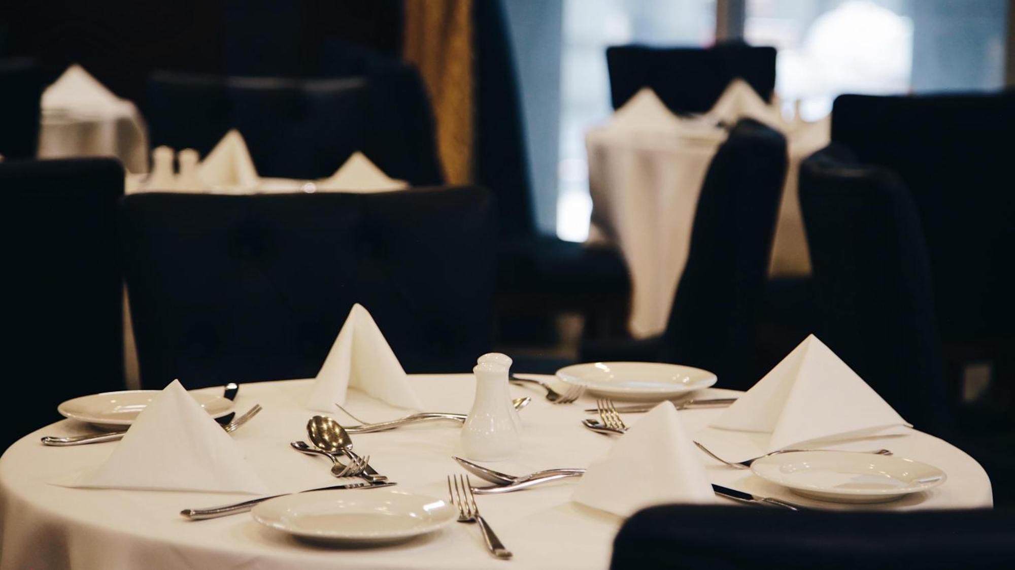 Nozol Royal Inn Hotel Медина Екстериор снимка